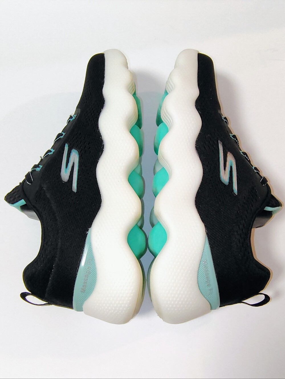 Skechers GOwalk Massage Fit Women's Lace-up Walking Sneakers Black/Turquoise 7 - Picture 7 of 12